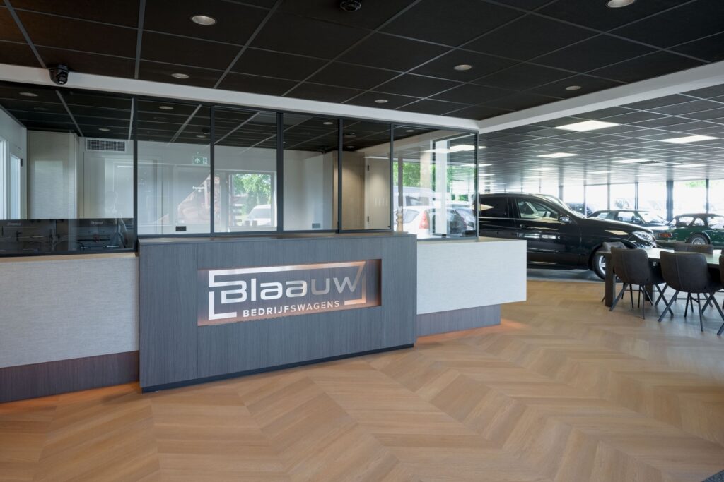 Blaauw bedrijfswagens